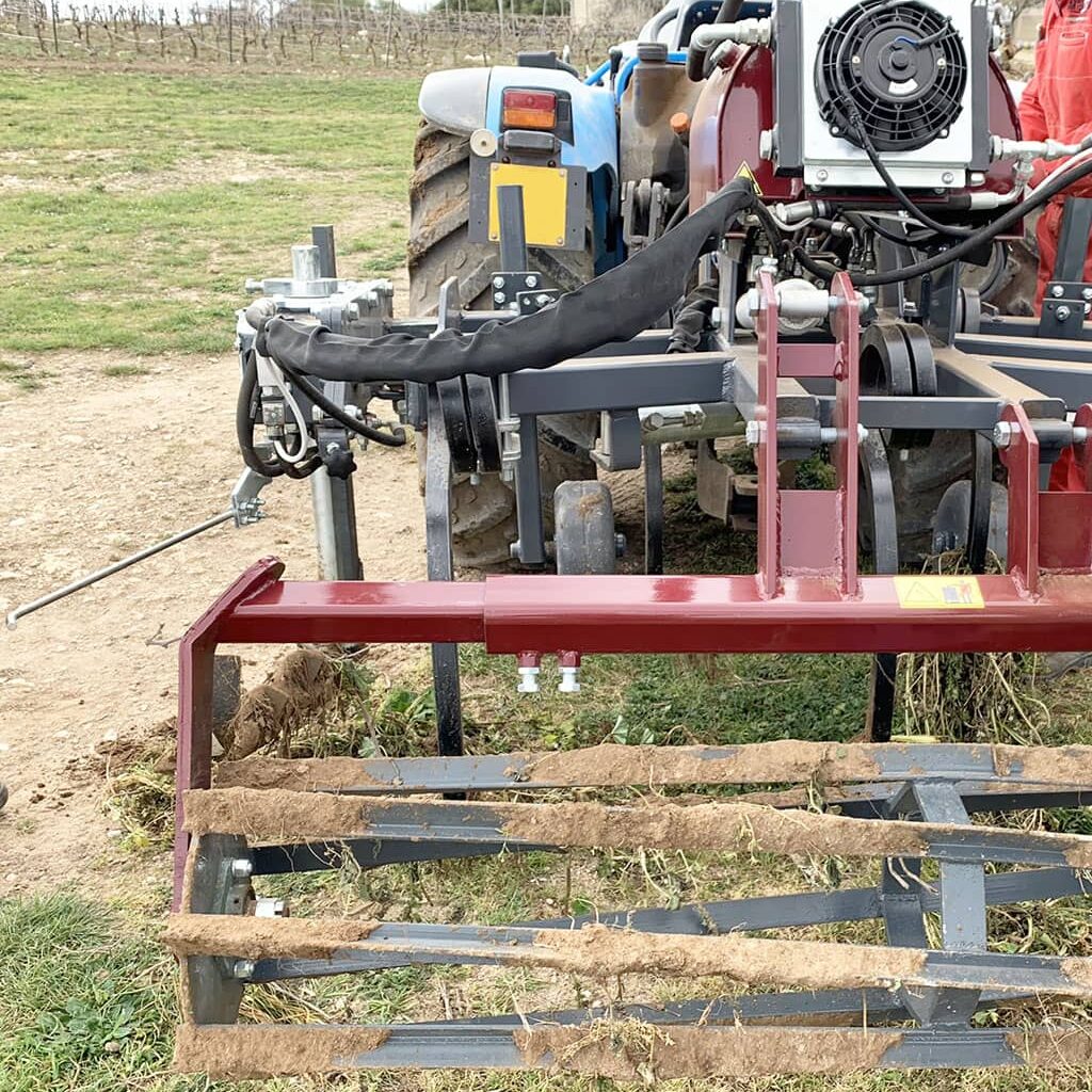 aratro interfilare singolo